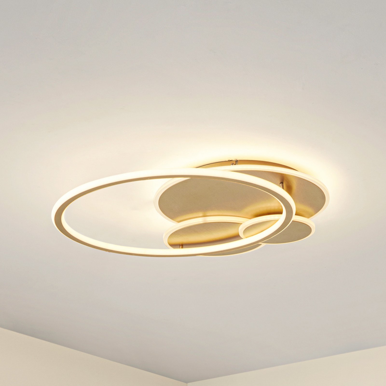 Plafonnier LED Lucande Circulo, doré, 60 cm CCT, à intensité variable